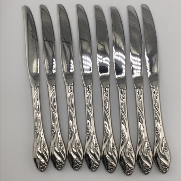 Oneida Other - Oneida “Lorilei” 8 Dinner Knives Stainless Flatware Set